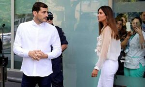 Casillas chia tay vợ